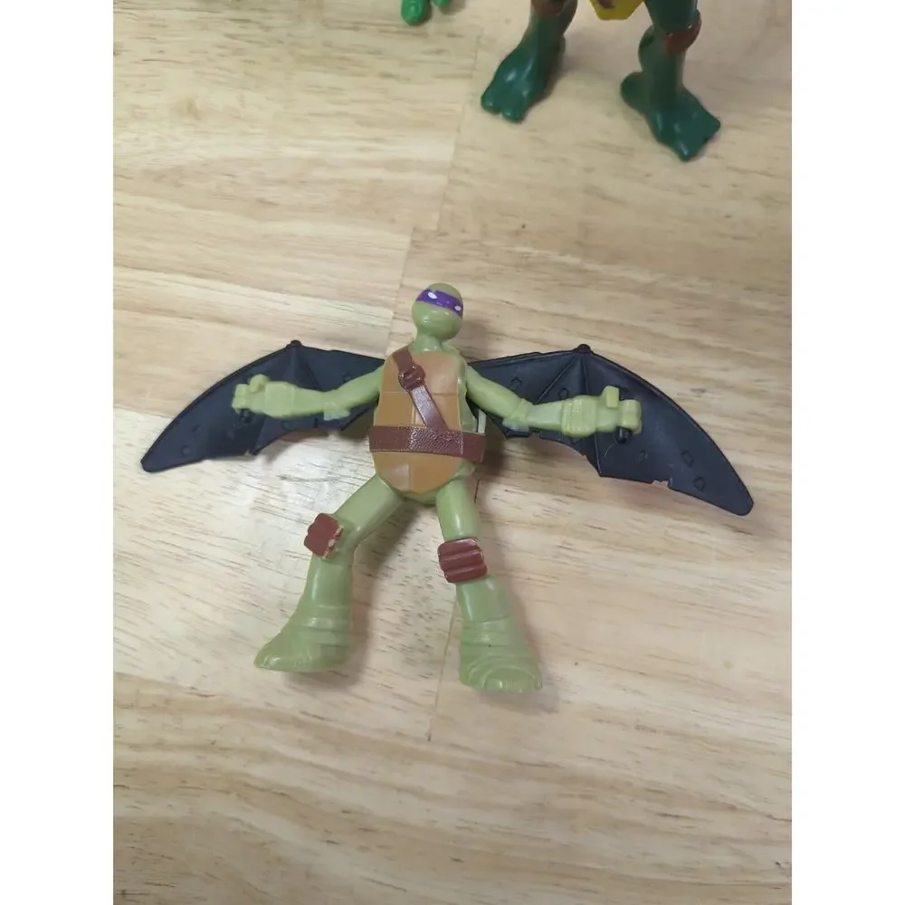 Tmnt figurines lot 2 Rafael and 1 Donatello 2004 2005 2015 McDonald's lot‎